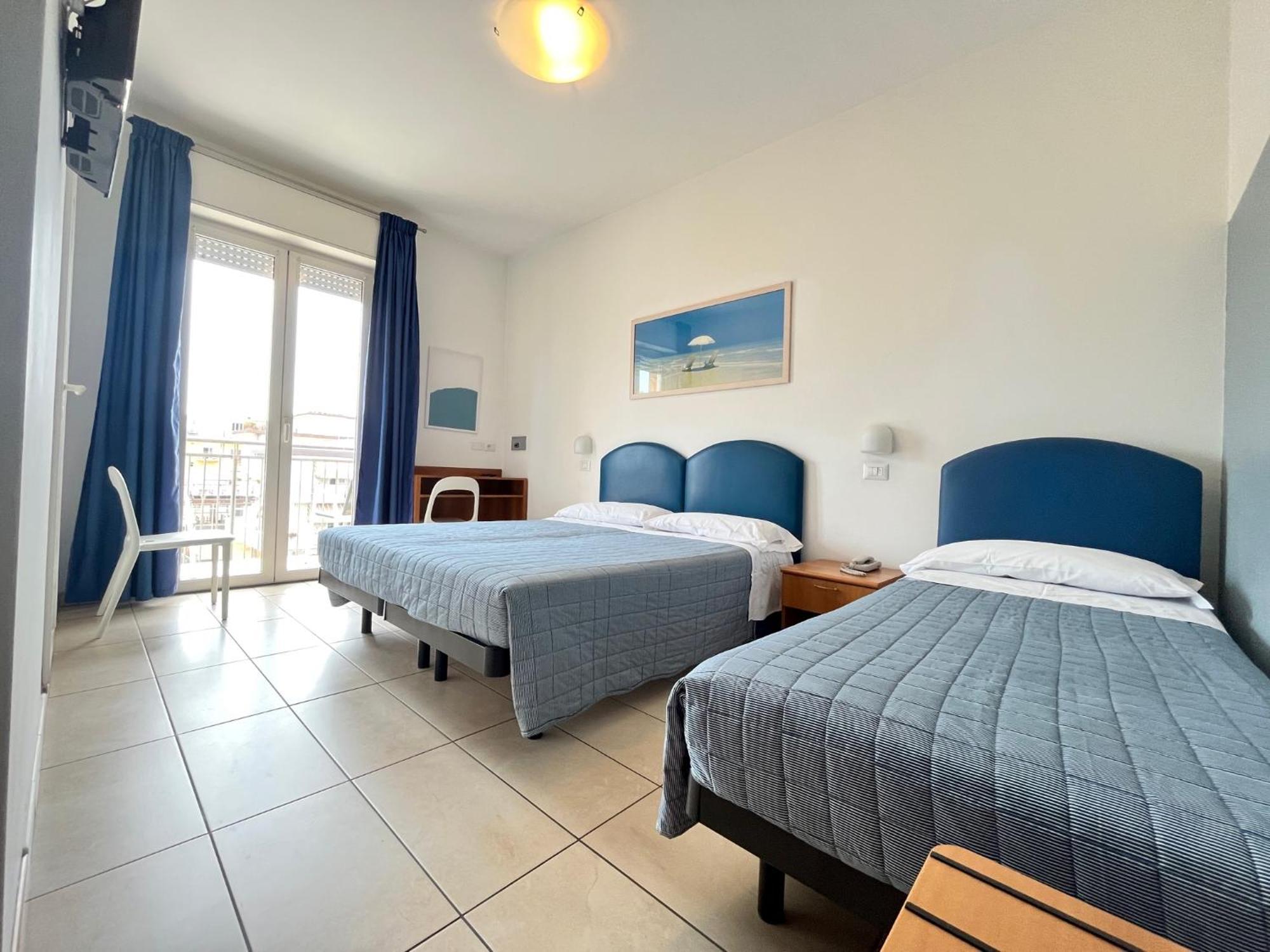 Hotel Berenice Rimini Eksteriør bilde