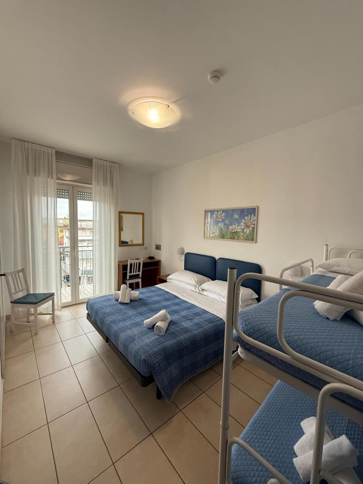 Hotel Berenice Rimini Eksteriør bilde
